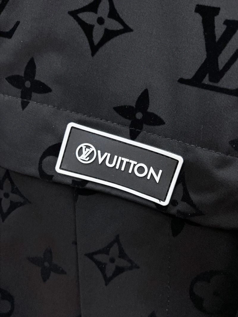 Louis Vuitton Outwear FashionForward 136497