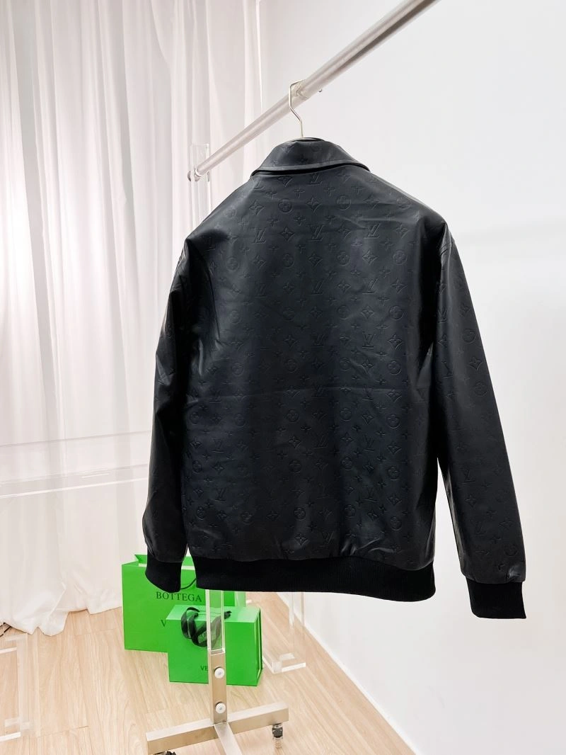 Louis Vuitton Outwear WellDesigned 136491