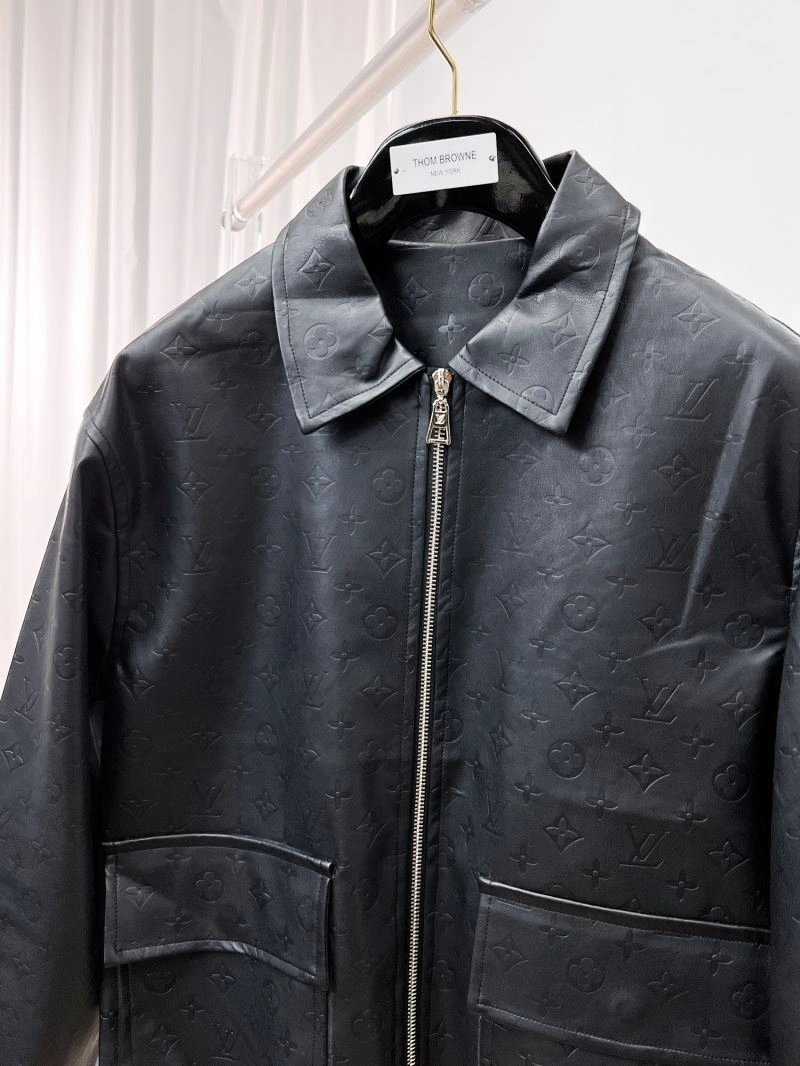 Louis Vuitton Outwear WellDesigned 136491