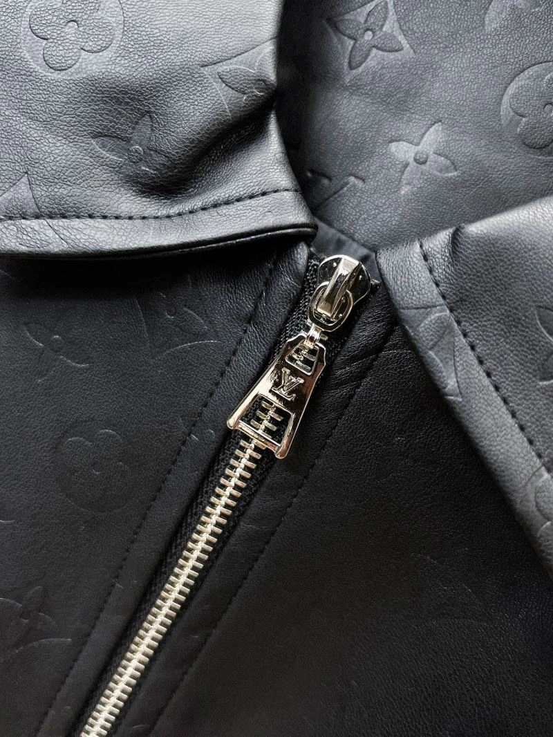 Louis Vuitton Outwear WellDesigned 136491