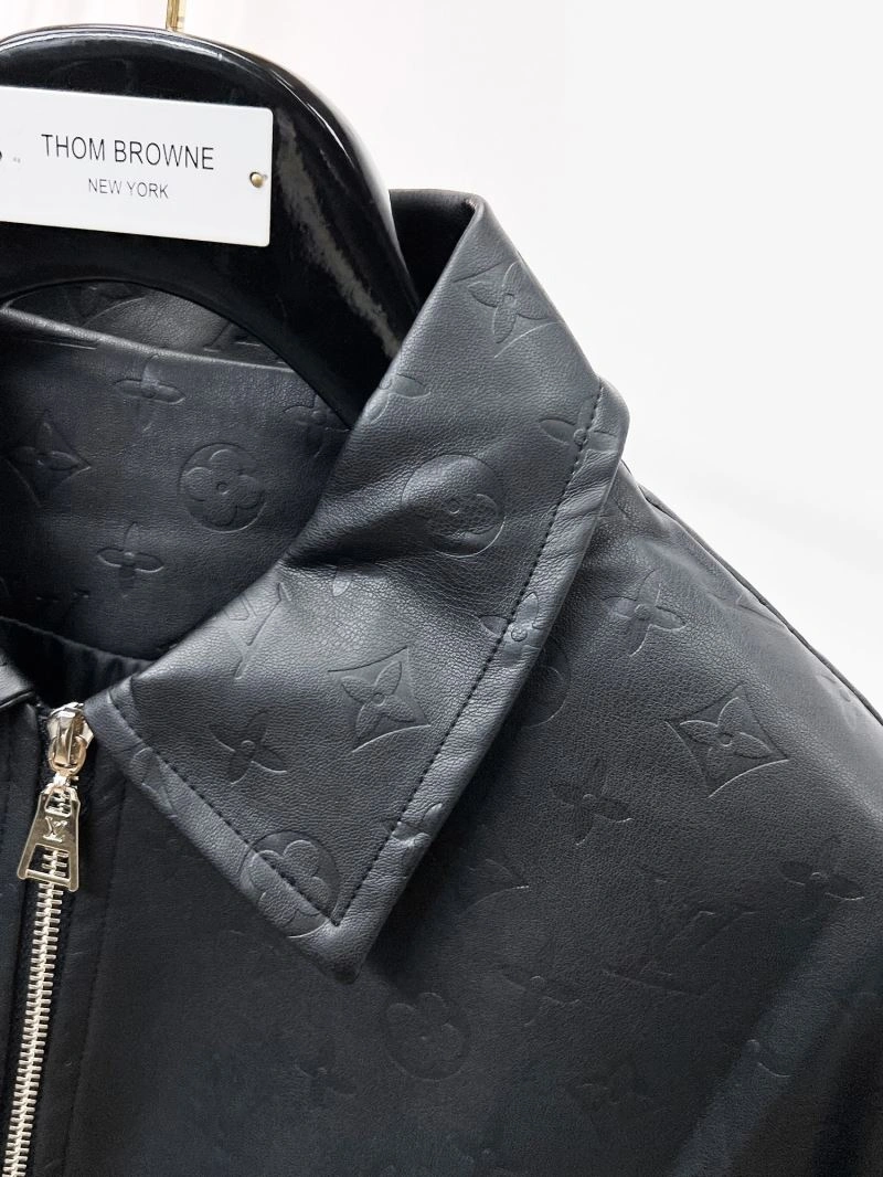 Louis Vuitton Outwear WellDesigned 136491