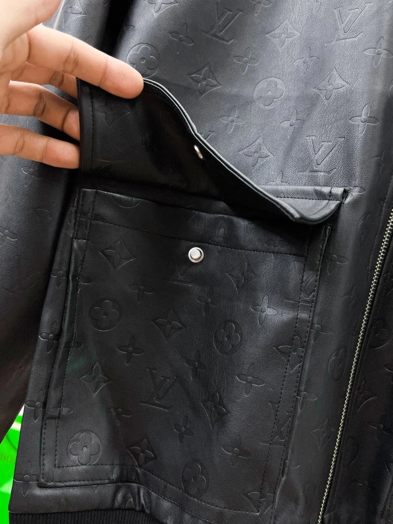 Louis Vuitton Outwear WellDesigned 136491