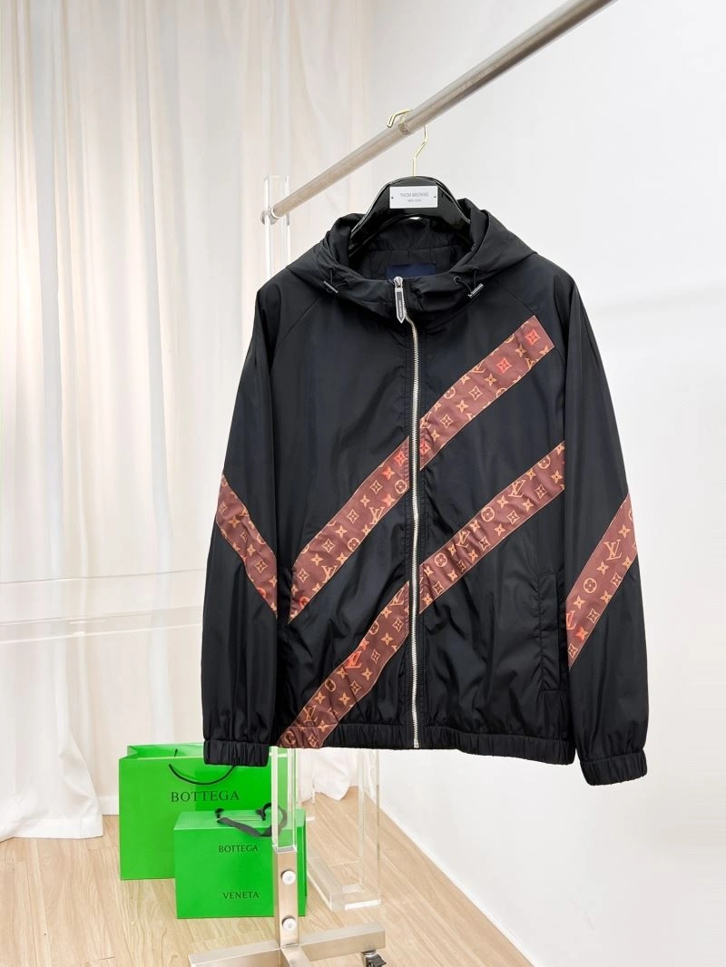 Louis Vuitton Outwear Sustainable 136494