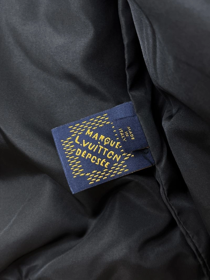 Louis Vuitton Outwear Sustainable 136494