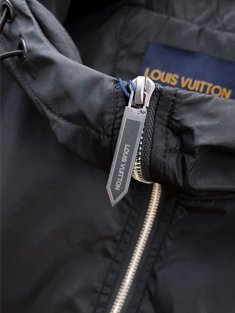 Louis Vuitton Outwear Sustainable 136494