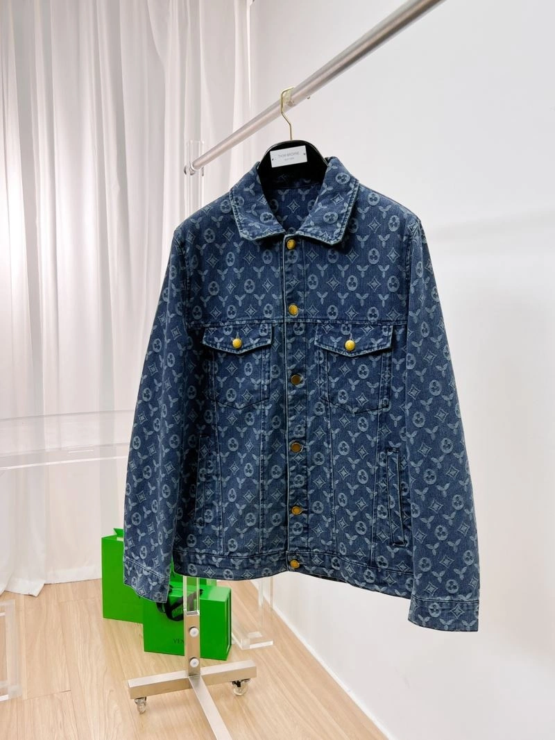 Louis Vuitton Outwear Cozy 136489