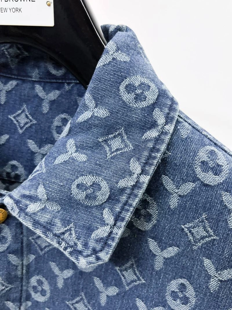 Louis Vuitton Outwear Cozy 136489