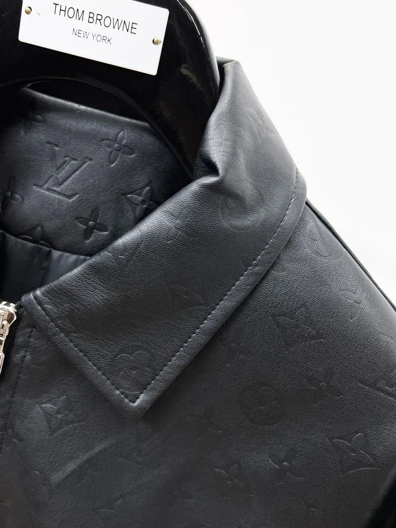 Functional Louis Vuitton Outwear 136484