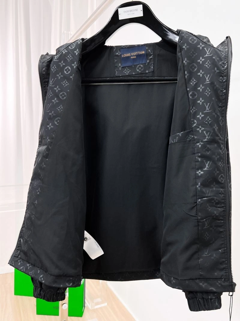 Reliable Louis Vuitton Outwear 136480