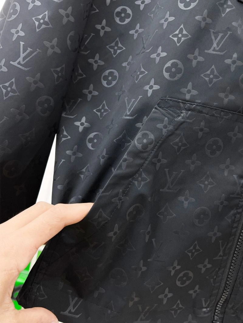 Reliable Louis Vuitton Outwear 136480