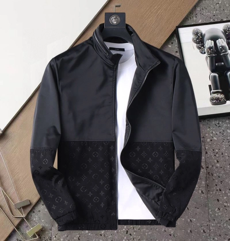 Louis Vuitton Outwear WellDesigned 136469