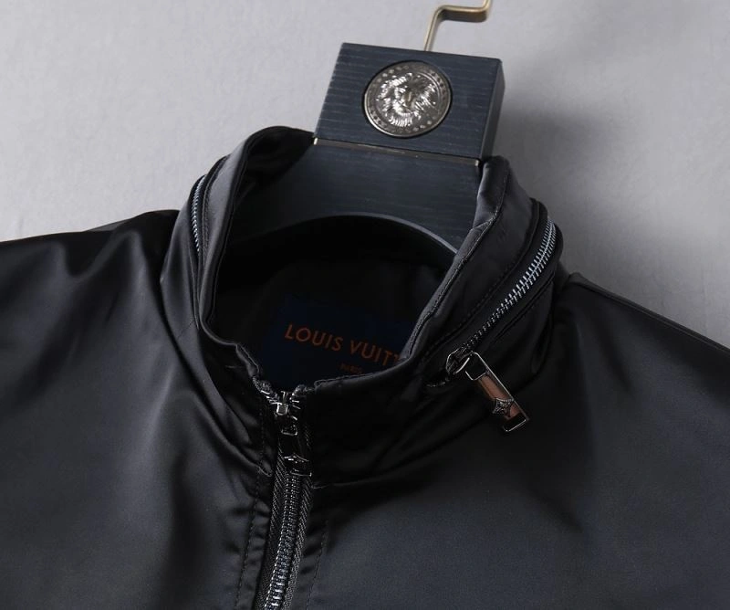Louis Vuitton Outwear WellDesigned 136469