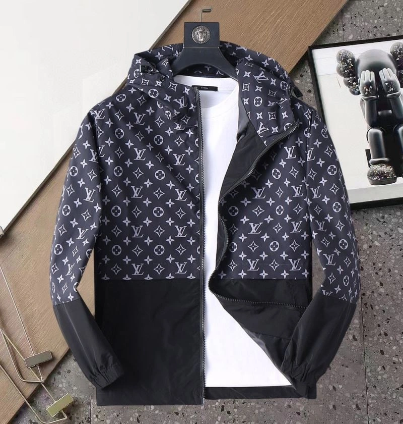 Louis Vuitton Outwear ComfortFit 136486