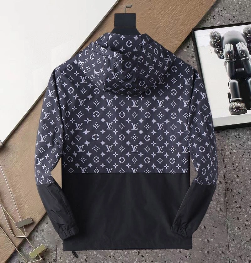 Louis Vuitton Outwear ComfortFit 136486