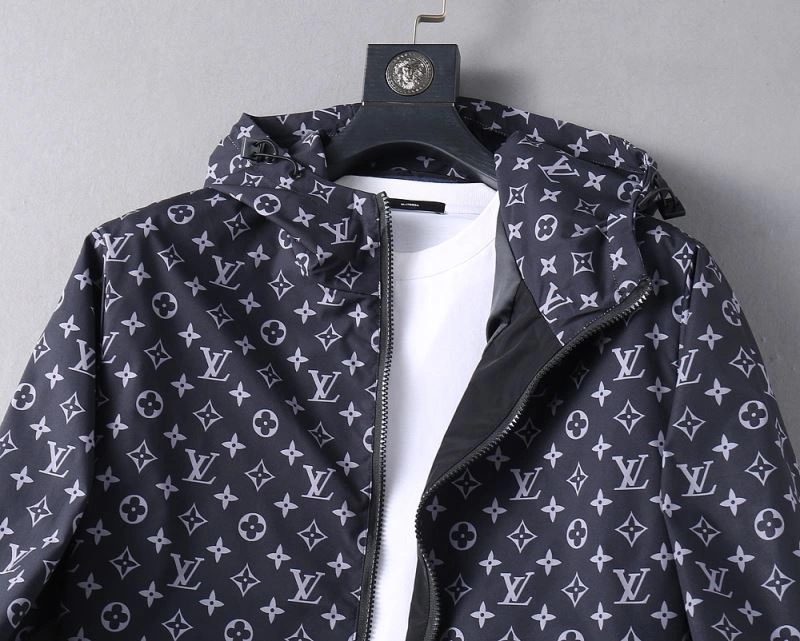 Louis Vuitton Outwear ComfortFit 136486
