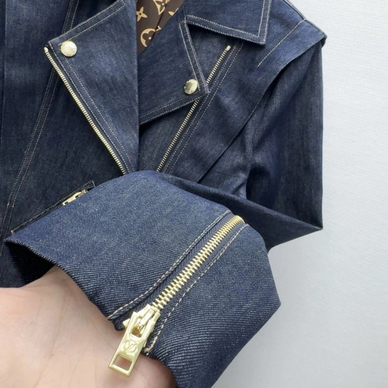 Louis Vuitton Outwear Trendy 131070