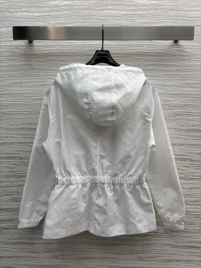MoistureWicking Louis Vuitton Outwear 131060