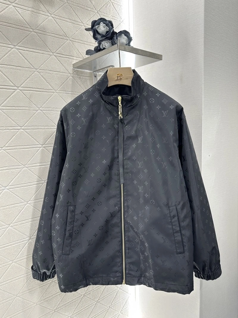 Louis Vuitton Outwear UrbanChic 131057