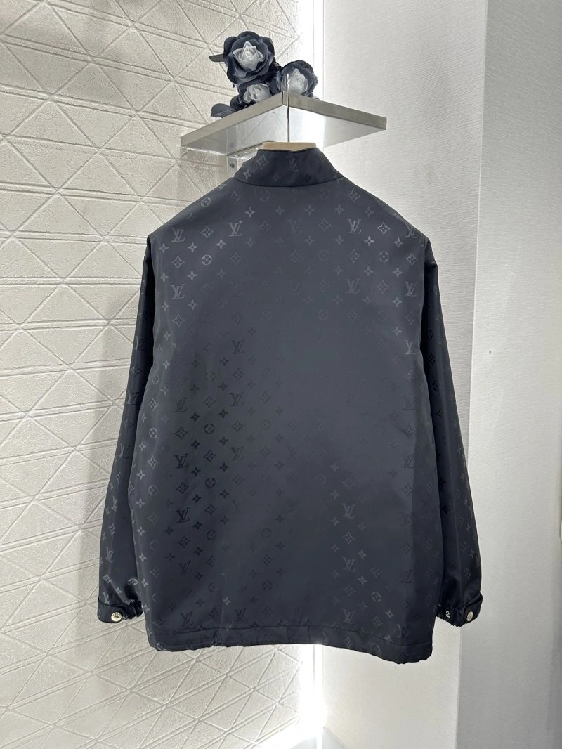 Louis Vuitton Outwear UrbanChic 131057
