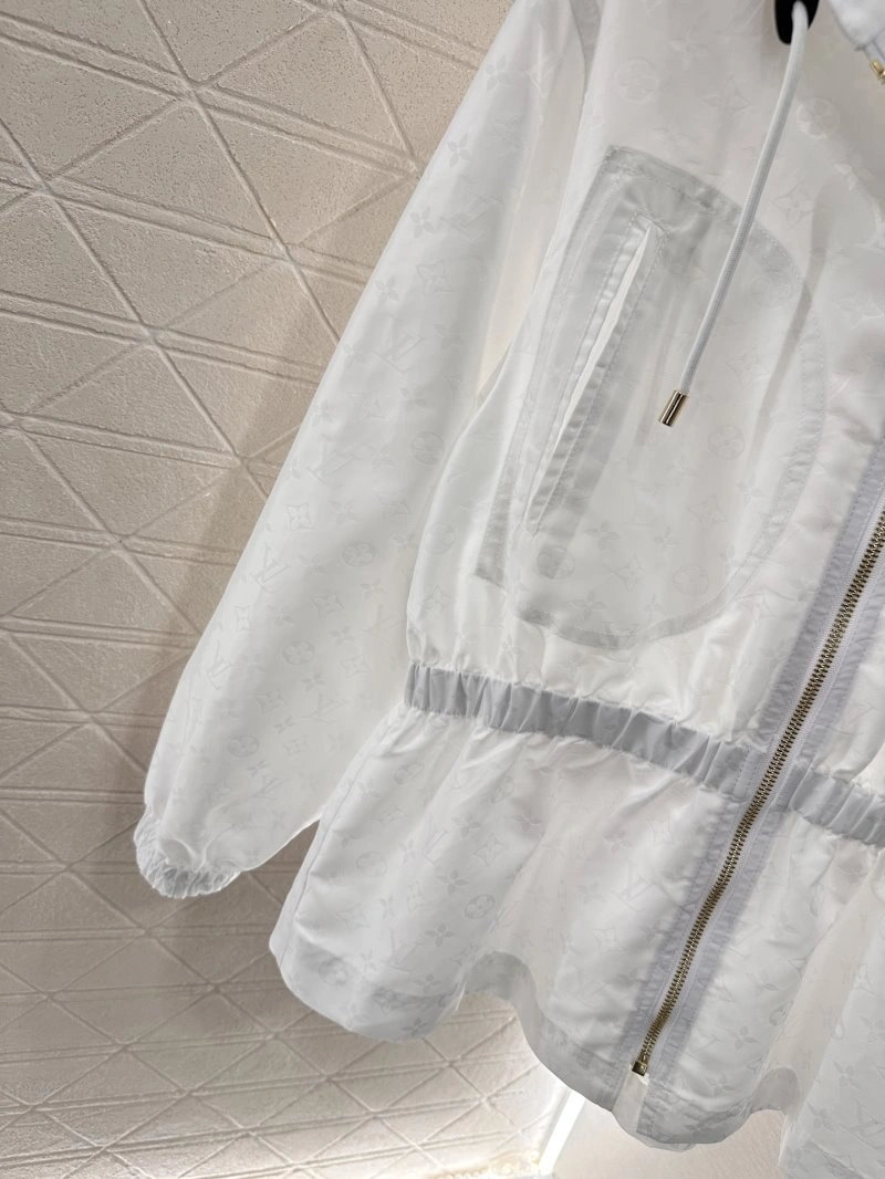 Louis Vuitton Outwear SmoothTexture 131059