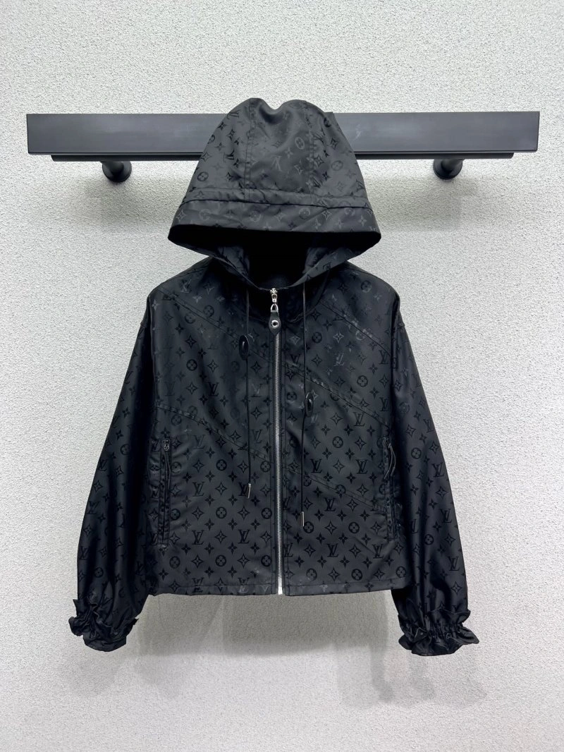 Casual Louis Vuitton Outwear 131783