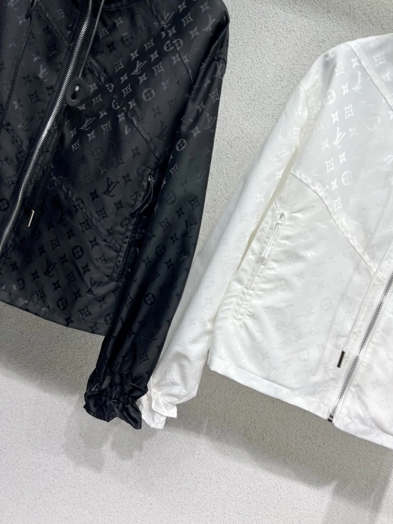 Casual Louis Vuitton Outwear 131783