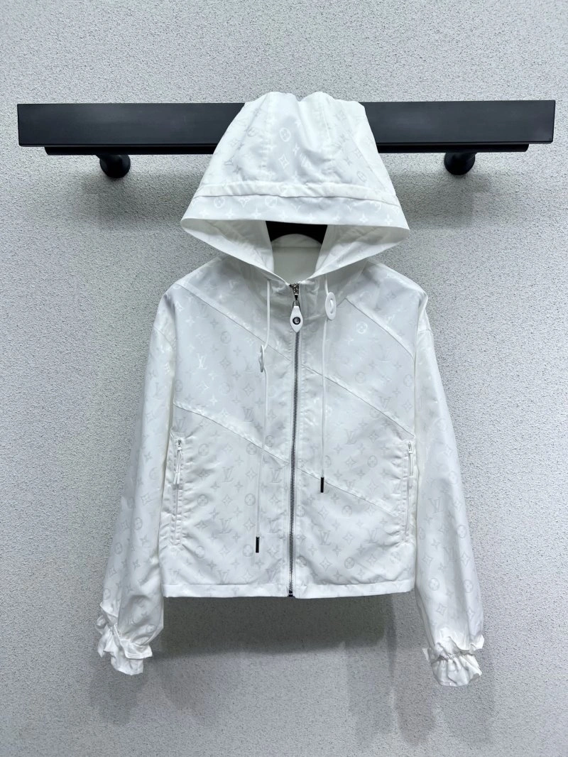 Casual Louis Vuitton Outwear 131783