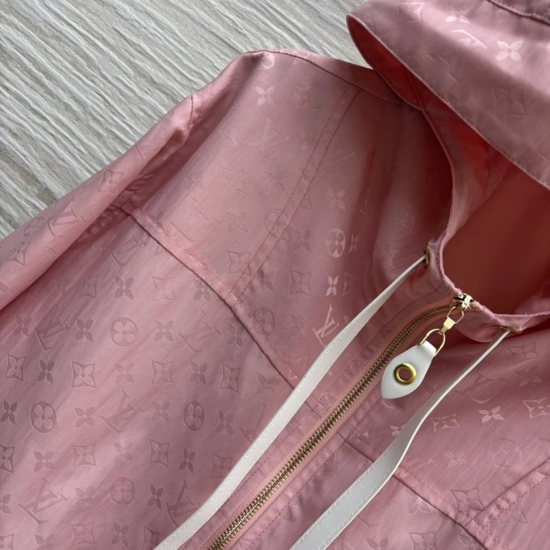OnTrend Louis Vuitton Outwear 131772