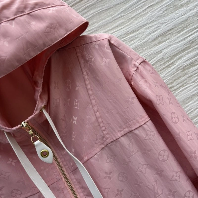 OnTrend Louis Vuitton Outwear 131772