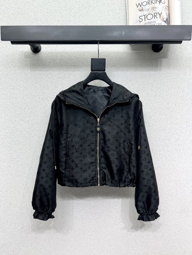 Thermal Louis Vuitton Outwear 131774