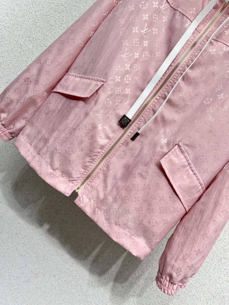 DailyWear Louis Vuitton Outwear 131771