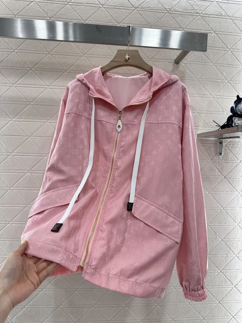 Fashionable Louis Vuitton Outwear 131768