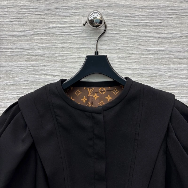 Affordable Louis Vuitton Outwear 131748