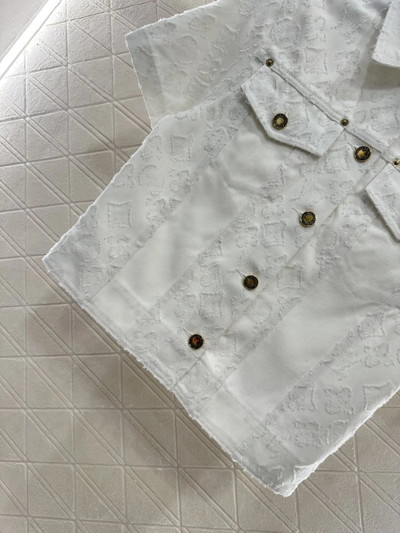 Louis Vuitton Outwear FreshLook 131760