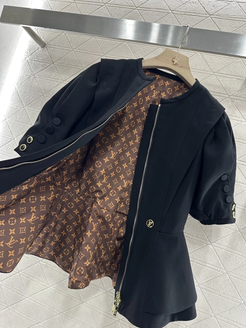 Louis Vuitton Outwear Vibrant 131759