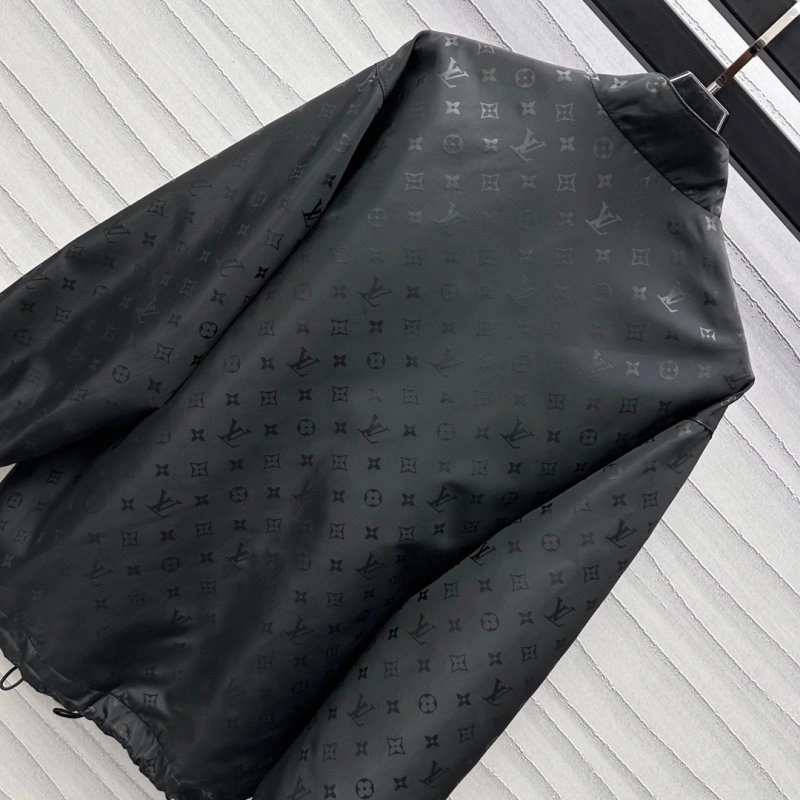 Louis Vuitton Outwear Lightweight 130745