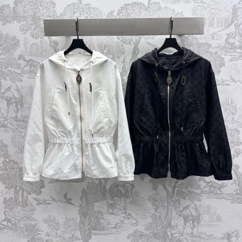 Contemporary Louis Vuitton Outwear 130729