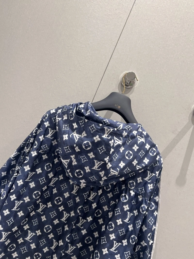 TravelReady Louis Vuitton Outwear 130750