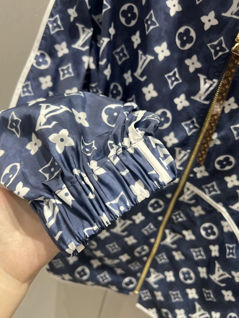 TravelReady Louis Vuitton Outwear 130750