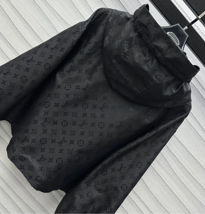 BestValue Louis Vuitton Outwear 130738