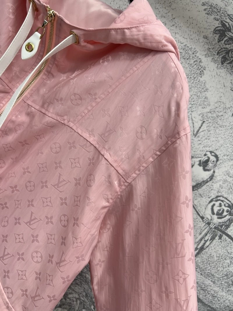 Louis Vuitton Outwear Sustainable 130737