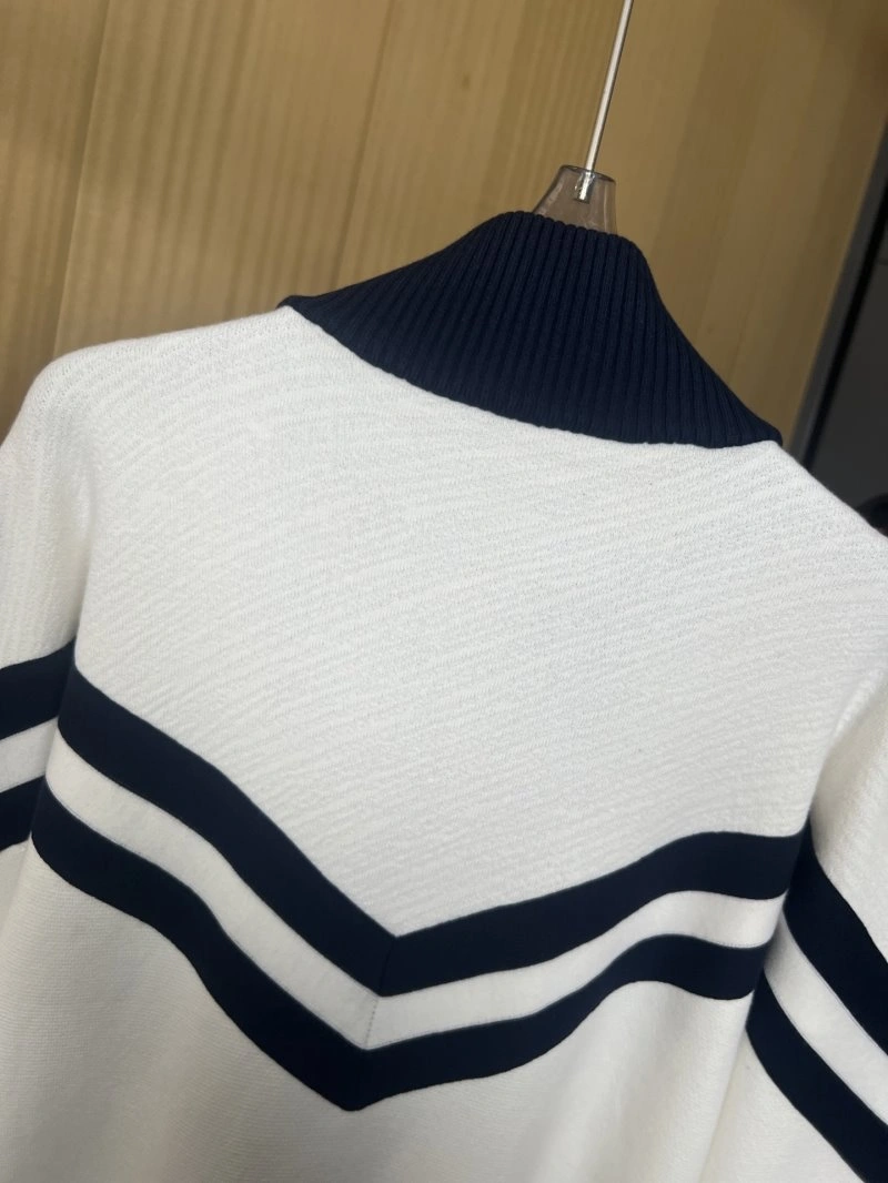 Trendy Louis Vuitton Outwear 130732