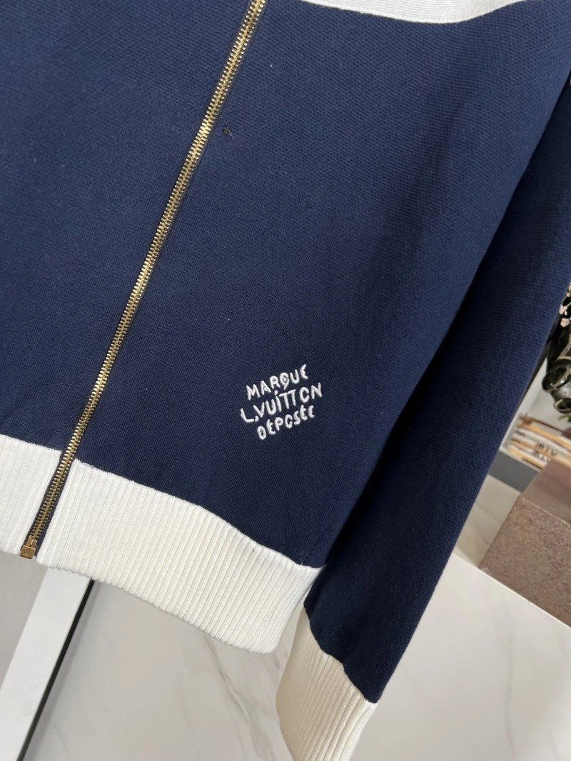 Louis Vuitton Outwear FashionForward 130742