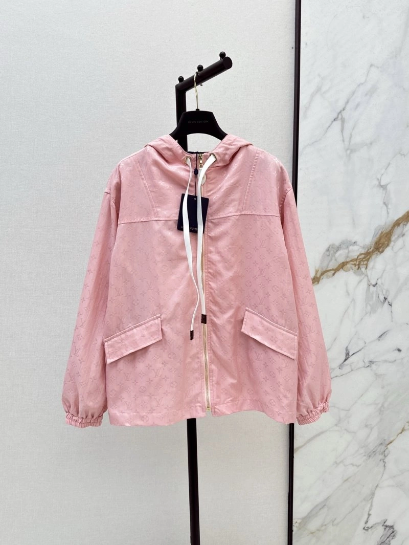 Louis Vuitton Outwear Practical 130718