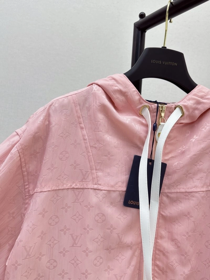 Louis Vuitton Outwear Practical 130718