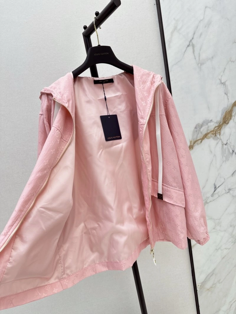 Louis Vuitton Outwear Practical 130718