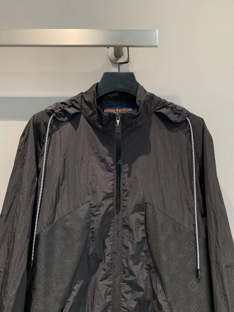 Louis Vuitton Outwear GoodFit 130724