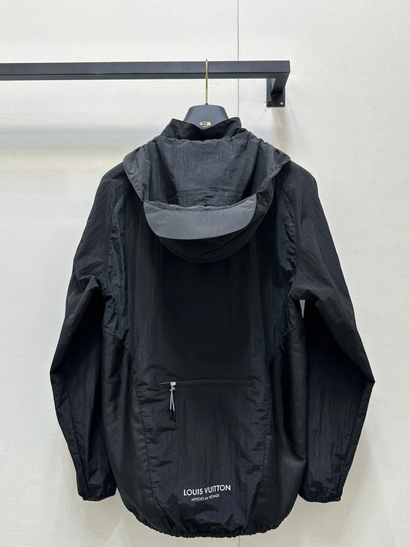 Louis Vuitton Outwear Elegant 130723