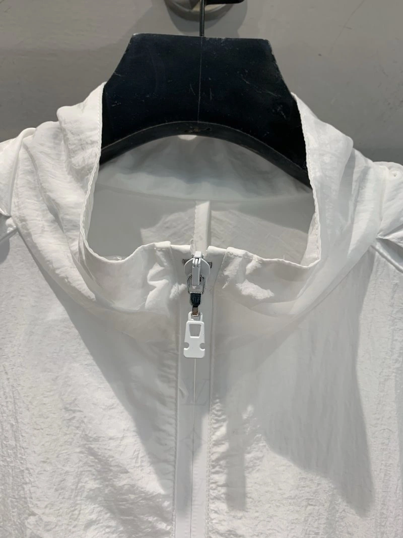 SmoothTexture Louis Vuitton Outwear 130725