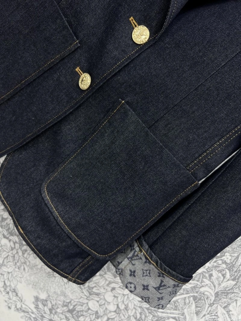Louis Vuitton Outwear SmoothTexture 130717